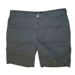 Quicksilver Flat Front Board Shorts Size 38 R.          [Mbb9023]